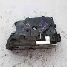 MEHANIZAM ZAKLJUČAVANJA PREDNJA DESNA BMW 3 2006 320 D TOURING