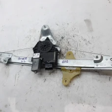 MEHANIZAM STAKLA PREDNJA LIJEVA Dacia DUSTER 2019 1.6 16V 4X4 807217664R