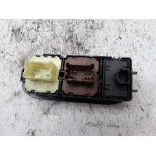 PREKIDAČ STAKLA Dacia DUSTER 2019 1.6 16V 4X4 254113300r   254118722r