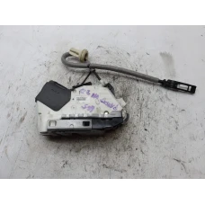 MEHANIZAM ZAKLJUČAVANJA ZADAJ DESNA Volkswagen Passat 2016 2.0 TDI 5e0839016c