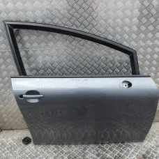 VRATA PREDNJA DESNA Seat Leon 2012 1.6 TDI 1P0831056A