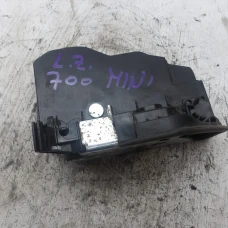 MEHANIZAM ZAKLJUČAVANJA ZADNJI LIJEVO Mini Countryman 2012 2.0D 51227229459