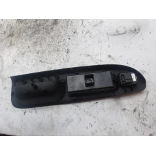 PREKIDAČ STAKLA Volkswagen Passat 2009 2.0 TDI 1k0959565k
