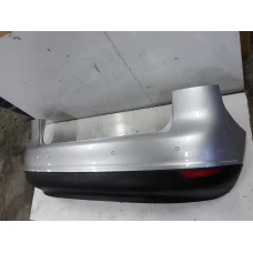 BRANIK ZADNJI Volkswagen Golf 2006 1.6 PLUS
