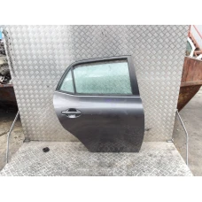 VRATA ZADNJA DESNA Toyota Auris 2009 1.4