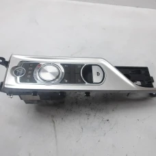 KONZOLA Jaguar XF 2013 3.0L AUT. dx23-7e453-bb