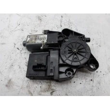 MEHANIZAM STAKLA ZADAJ LIJEVA Renault SCENIC 2010 III. 1.6 16V 827310004r