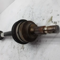 POLUOSOVINA PREDNJA DESNA Peugeot 508 2016 1.6 HDI AUT. 9686348680
