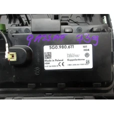 KONZOLA Volkswagen Passat 2017 1.4 TSI AUT. VARIANT 5g0980611