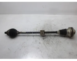 POLUOSOVINA PREDNJA DESNA Volkswagen Passat 2017 1.4 TSI AUT. VARIANT 3q0407272ar