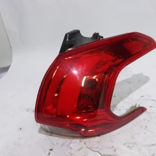 ŠTOP SVIJETLO DESNA Peugeot 2008 2015 1.6 16V 9678074380