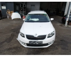 AUTO ZA DIJELOVE Škoda Octavia 2015 1.6 TDI COMBI