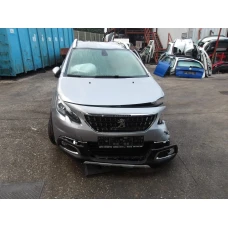 AUTO ZA DIJELOVE Peugeot 2008 2018 1.2