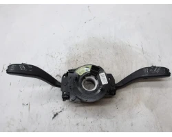 RUČICA POD VOLANOM Škoda Fabia 2012 1.2 TSI 6r0953501c