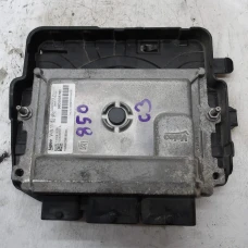 RAČUNALNIK MOTORA Citroën C3 2013 1.1 9805895780