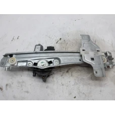 MEHANIZAM STAKLA ZADAJ LIJEVA Peugeot 2008 2018 1.2 9815999580 9816402380