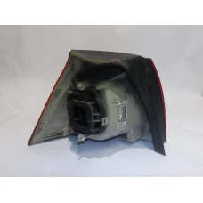 ŠTOP SVIJETLO DESNA Volkswagen Golf 2008 V. 1.9 TDI 1k6945096