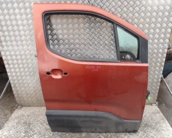 VRATA PREDNJA DESNA Peugeot RIFTER 2020 1.5 HDI 9820423080