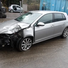 AUTO ZA DIJELOVE Volkswagen Golf 2013 VII 1.4 TSI
