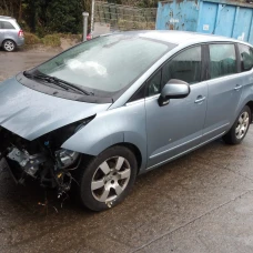 AUTO ZA DIJELOVE Peugeot 5008 2012 1.6 HDI AUT