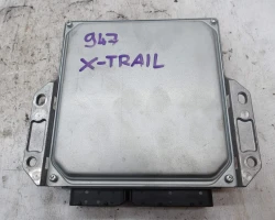 RAČUNALNIK MOTORA Nissan X-Trail 2006 2.2 TD 275800-4452 23710ES62A