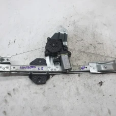 MEHANIZAM STAKLA PREDNJI DESNI Dacia Sandero 2013 0.9 TCE 807209299R