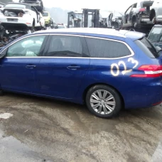 AUTO ZA DIJELOVE Peugeot 308 2017 1.2 i BREAK