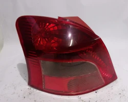 ŠTOP SVIJETLO LIJEVA Toyota Yaris 2007 1.3 815610D110