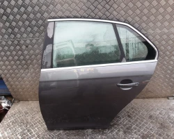 VRATA ZADNJA LIJEVA Volkswagen Jetta 2007 1.9 TDI 1K5833105E