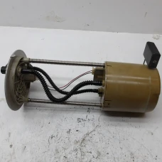 PUMPA U REZERVOARU Toyota Land Cruiser 120 2003 3.0D4D 7701035030