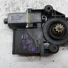 MEHANIZAM STAKLA PREDNJI DESNI Renault MEGANE III  2010 1.5 DCI 807301396r