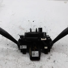 RUČICA POD VOLANOM Volkswagen Jetta 2011 1.6 TDI 1k5953521