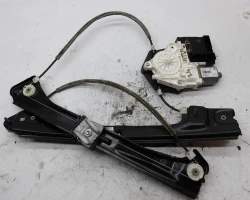 MEHANIZAM STAKLA PREDNJI DESNI Volkswagen Jetta 2011 1.6 TDI 5C6837462