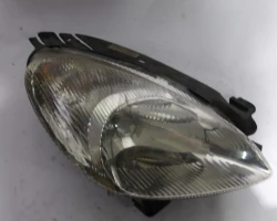 FAR DESNI Citroën XSARA 2008 PICASSO 1.6 i 16V 9631494980
