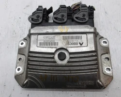 RAČUNALNIK MOTORA Renault CLIO III 2007 1.4 8200461733