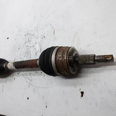POLUOSOVINA PREDNJA DESNA Dacia DUSTER 2025 1.2 4X4 391005220r