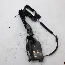 MEHANIZAM ZAKLJUČAVANJA PREDNJA DESNA Peugeot 308 2017 1.2 i BREAK 9810309380