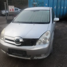AUTO ZA DIJELOVE Toyota Corolla Verso 2005 2.0 D AUTO ZA DIJELOVE Toyota Corolla Verso 2005 2.0 D