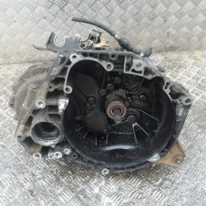 MIJENJAČ Suzuki SX4 2006 1.9 TD 4WD 6MT 2471179JA0