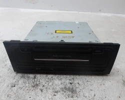 RADIO Audi A5, S5 2010 2.0 TDI AUT 8t1035666f