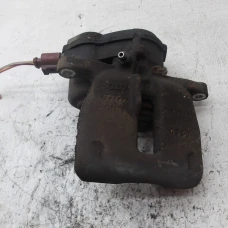 KOČIONI CILINDER ZADANJA DESNO Audi A5, S5 2010 2.0 TDI AUT 8K0615404B