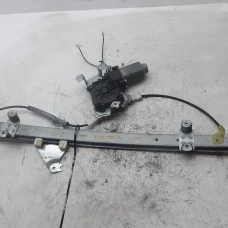 MEHANIZAM STAKLA PREDNJI DESNI Nissan Navara 2007 2.5 DCT 4X4 807004X01A