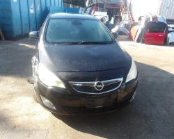 AUTO ZA DIJELOVE Opel Astra 2010 1.7 DTH