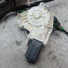 MEHANIZAM STAKLA PREDNJI DESNI Audi A5, S5 2010 2.0 TDI AUT 8t8837462