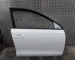 VRATA PREDNJA DESNA Volkswagen Jetta 2011 1.6 TDI 5C6831056B