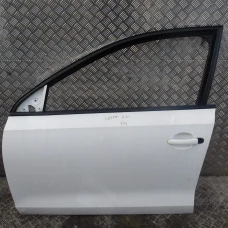 VRATA PREDNJA LIJEVA Volkswagen Jetta 2011 1.6 TDI 5C6831055B