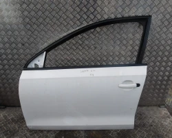 VRATA PREDNJA LIJEVA Volkswagen Jetta 2011 1.6 TDI 5C6831055B