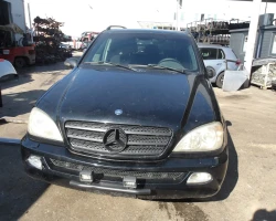 AUTO ZA DIJELOVE Mercedes-Benz M-Klasse 2002 ML 270 CDI AUT.