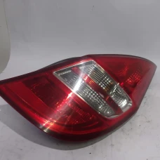 ŠTOP SVIJETLO DESNA Hyundai i30 2009 1.4 924022L010