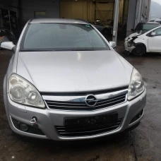 AUTO ZA DIJELOVE Opel Astra  1.9 DT CARAVAN
